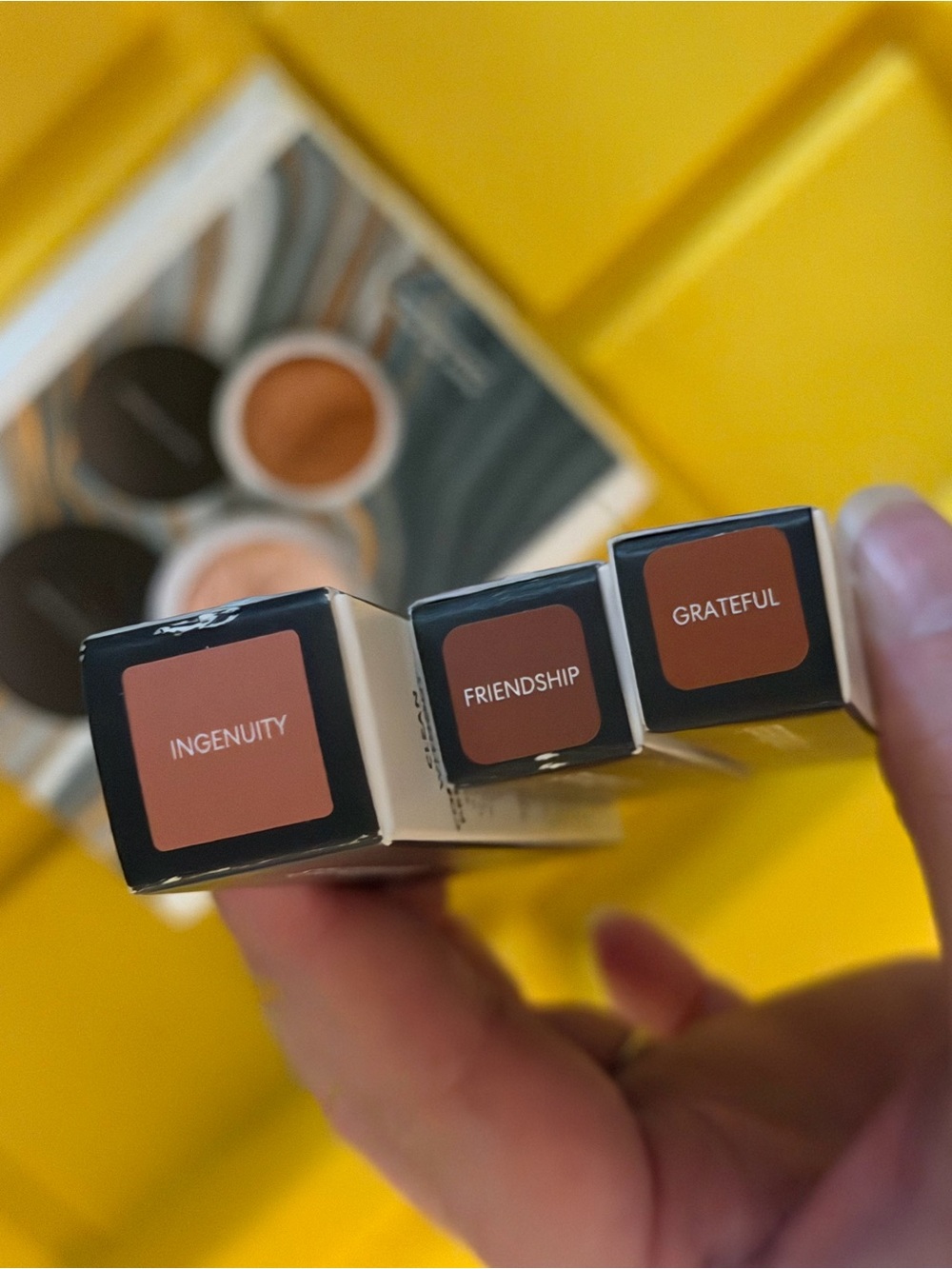 bareMinerals Bundle - Picture 2 of 3
